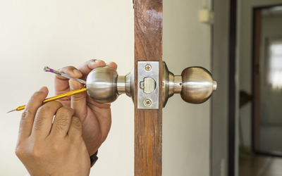 Problem With Your Door Locks? What To Do In An Emergency