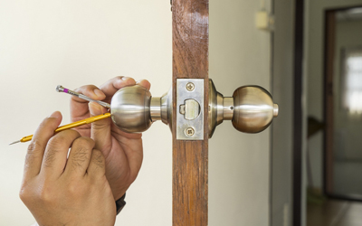 Problem With Your Door Locks? What To Do In An Emergency